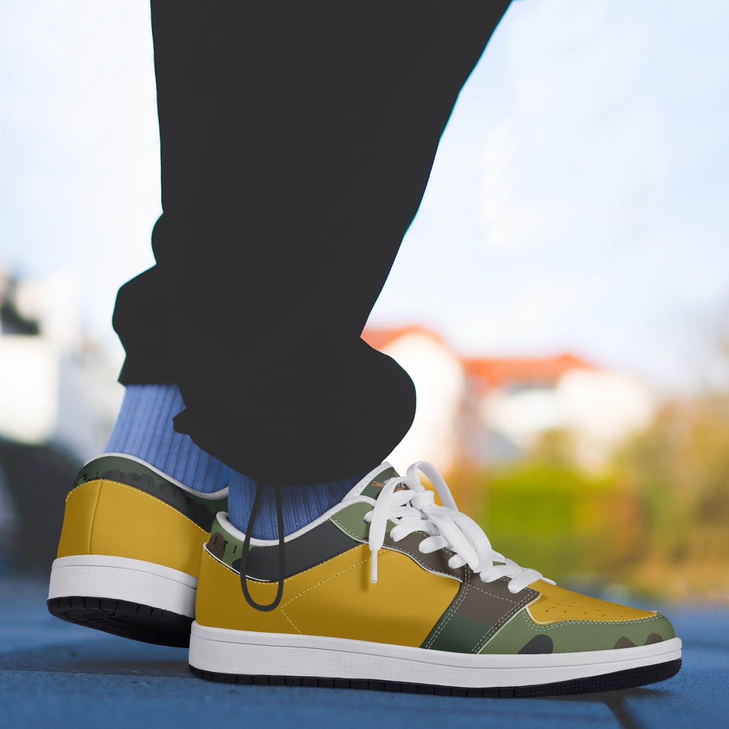 Smyly Sickwitit Low-Top Leather Sneakers - White/Black