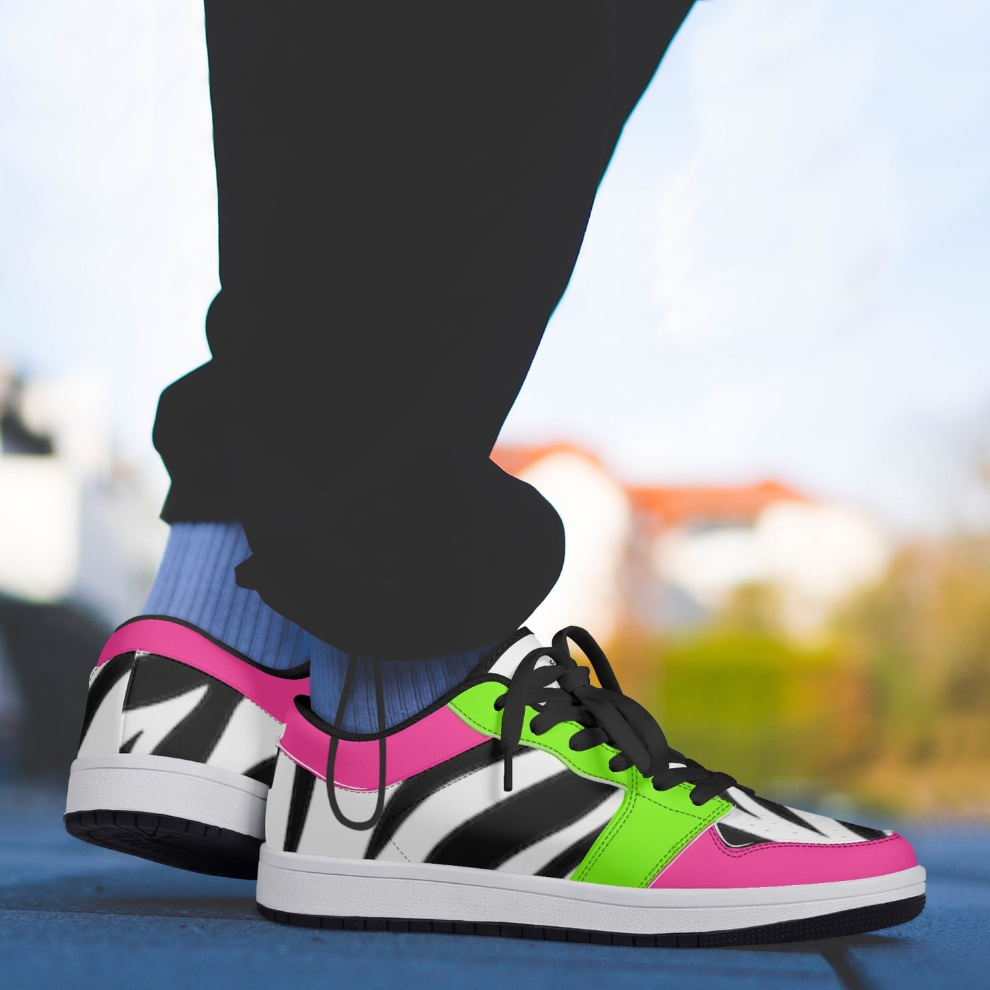 Smyly Sickwitit Low-Top Leather Sneakers - White/Black