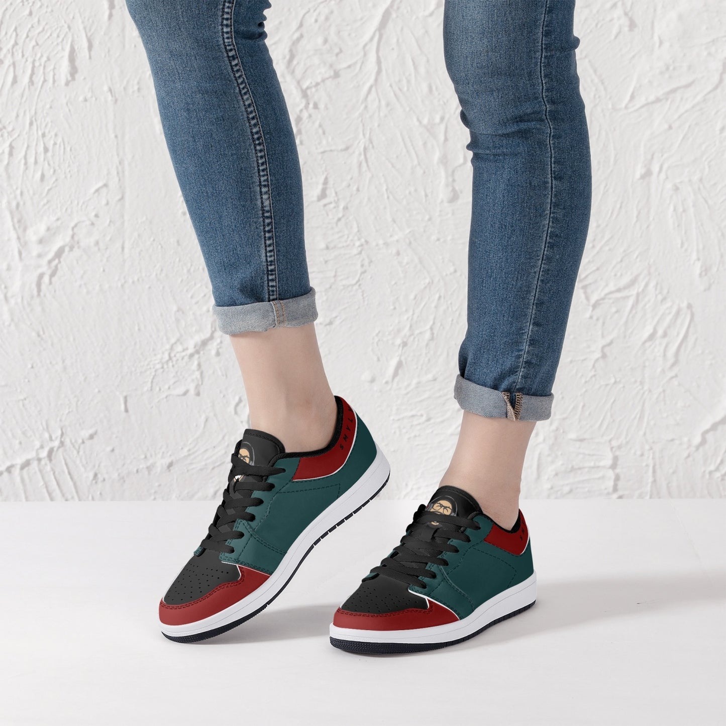 Smyly Sickwitit Low-Top Leather Sneakers - White/Black