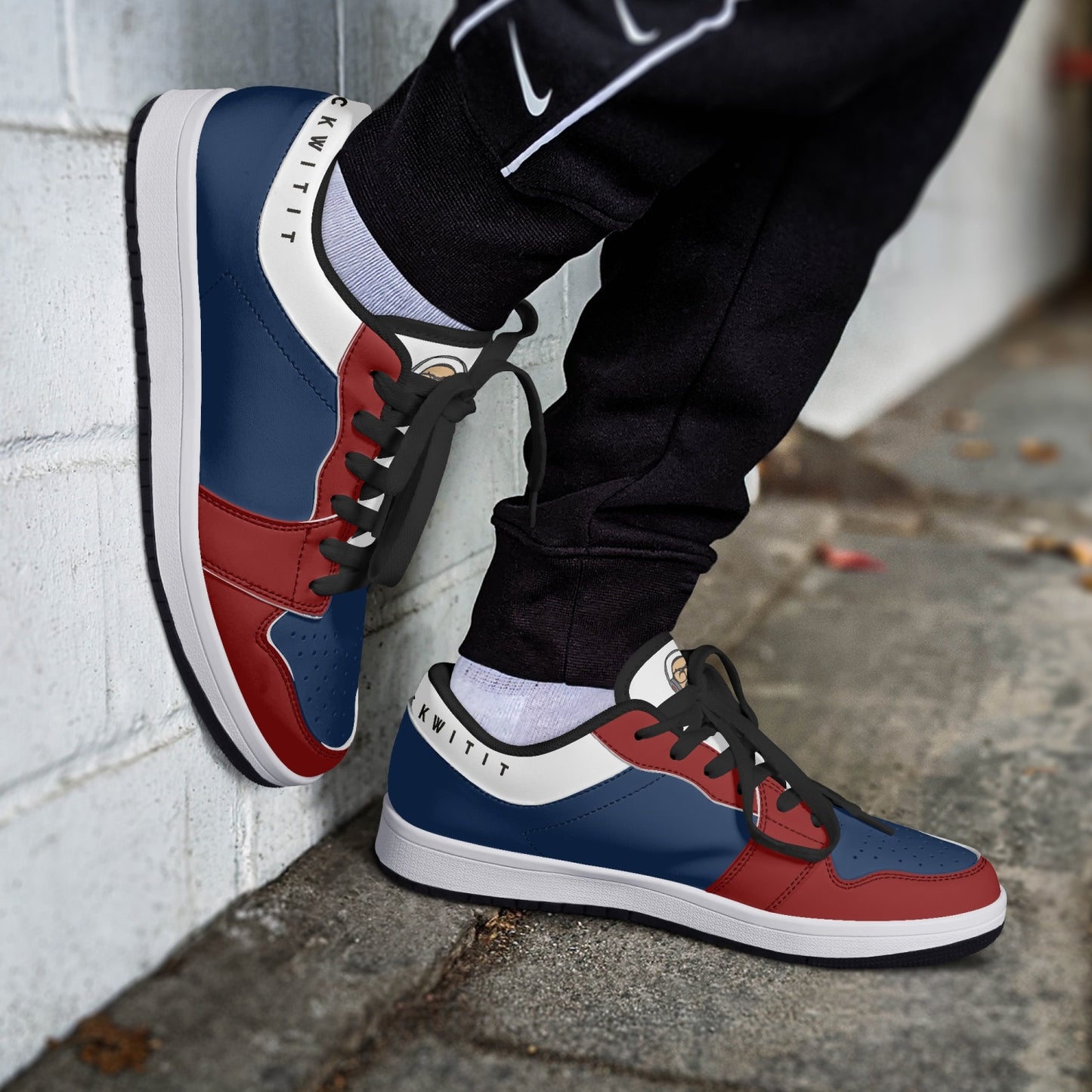 Smyly Sickwitit Low-Top Leather Sneakers - White/Black